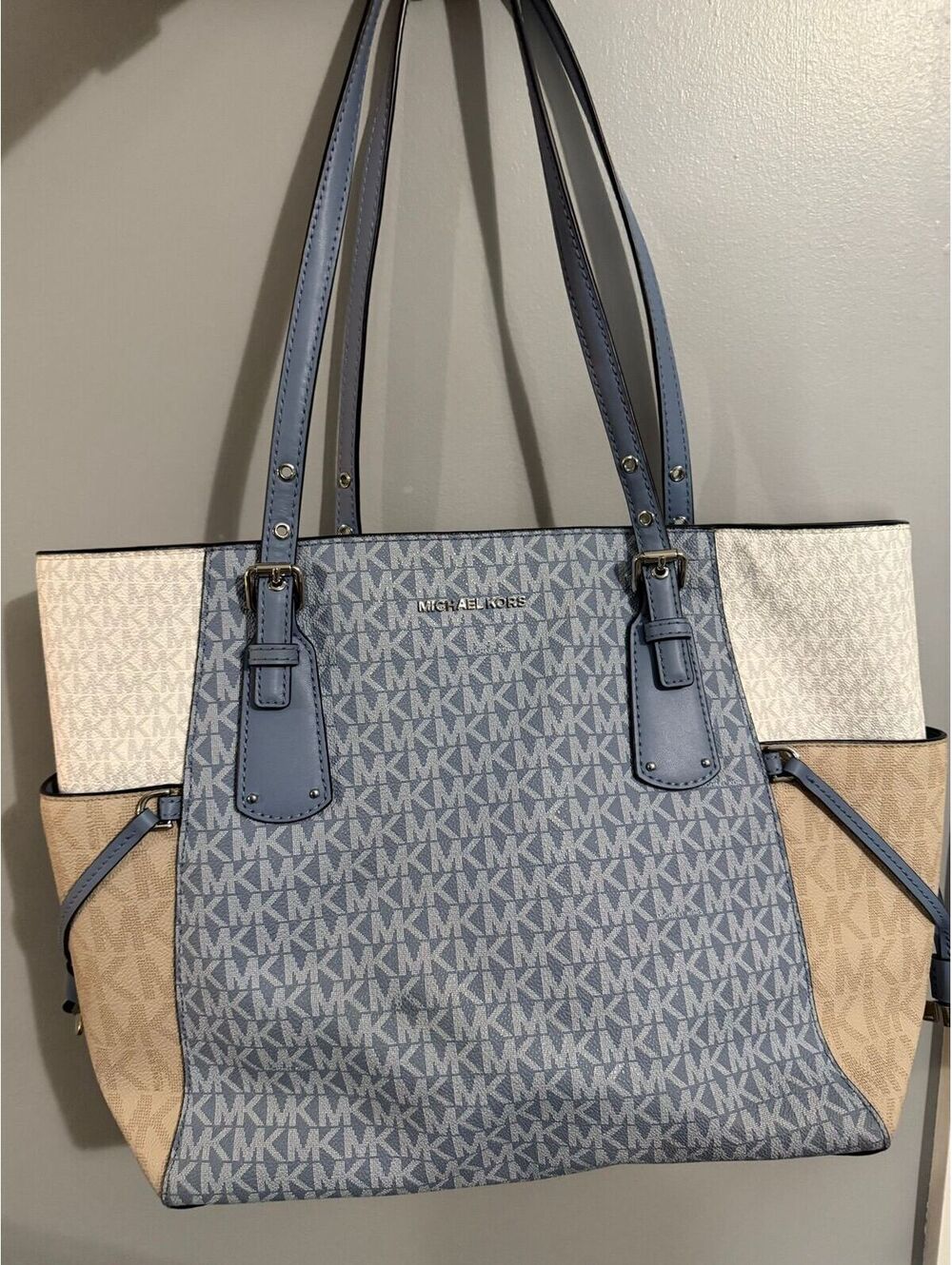 Michael Kors voyager